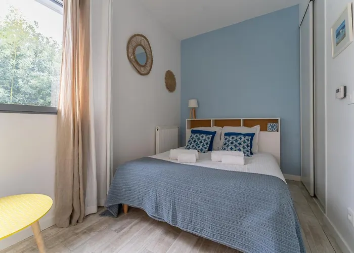 Cote Port - Appt Sortie Privee Vers Le Port *