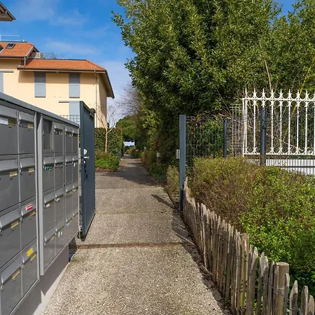 Cote Port - Appt Sortie Privee Vers Le Port *